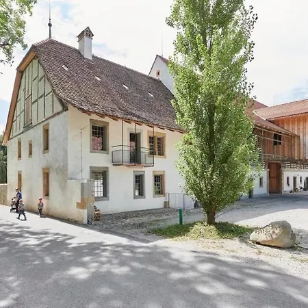 Schlossgut - Oben - Stiftung Ferien Im Baudenkmal *