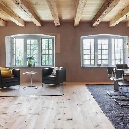 Apartamento Schlossgut - Oben - Stiftung Ferien Im Baudenkmal Münchenwiler